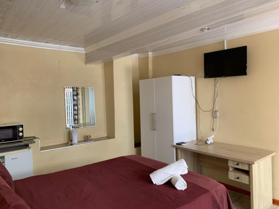 7 Bedroom Property for Sale in Selborne Eastern Cape